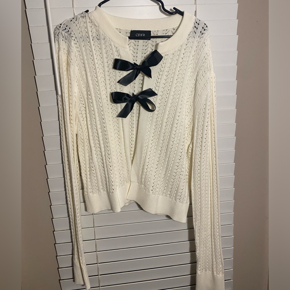 Cider bow cardigan 🎀